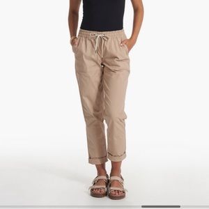 Vuori - Vintage Ripstop Pant
In Coconut, Size L